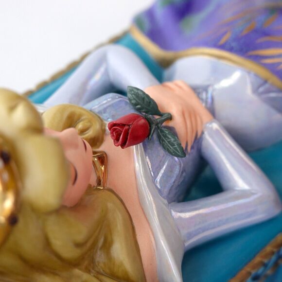 RARE WDCC DISNEY Sleeping Beauty Love's First Kiss w/BOX & COA 623/1959 #1217923 - Picture 7 of 16